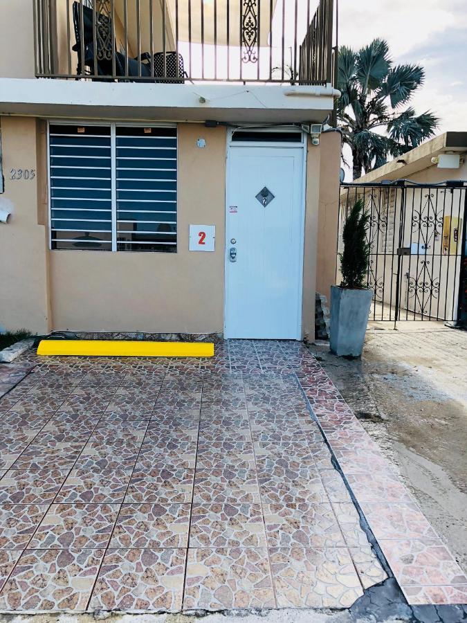 Cozy Studio Retreat With Private Parking And Free Laundry Ponce Dış mekan fotoğraf